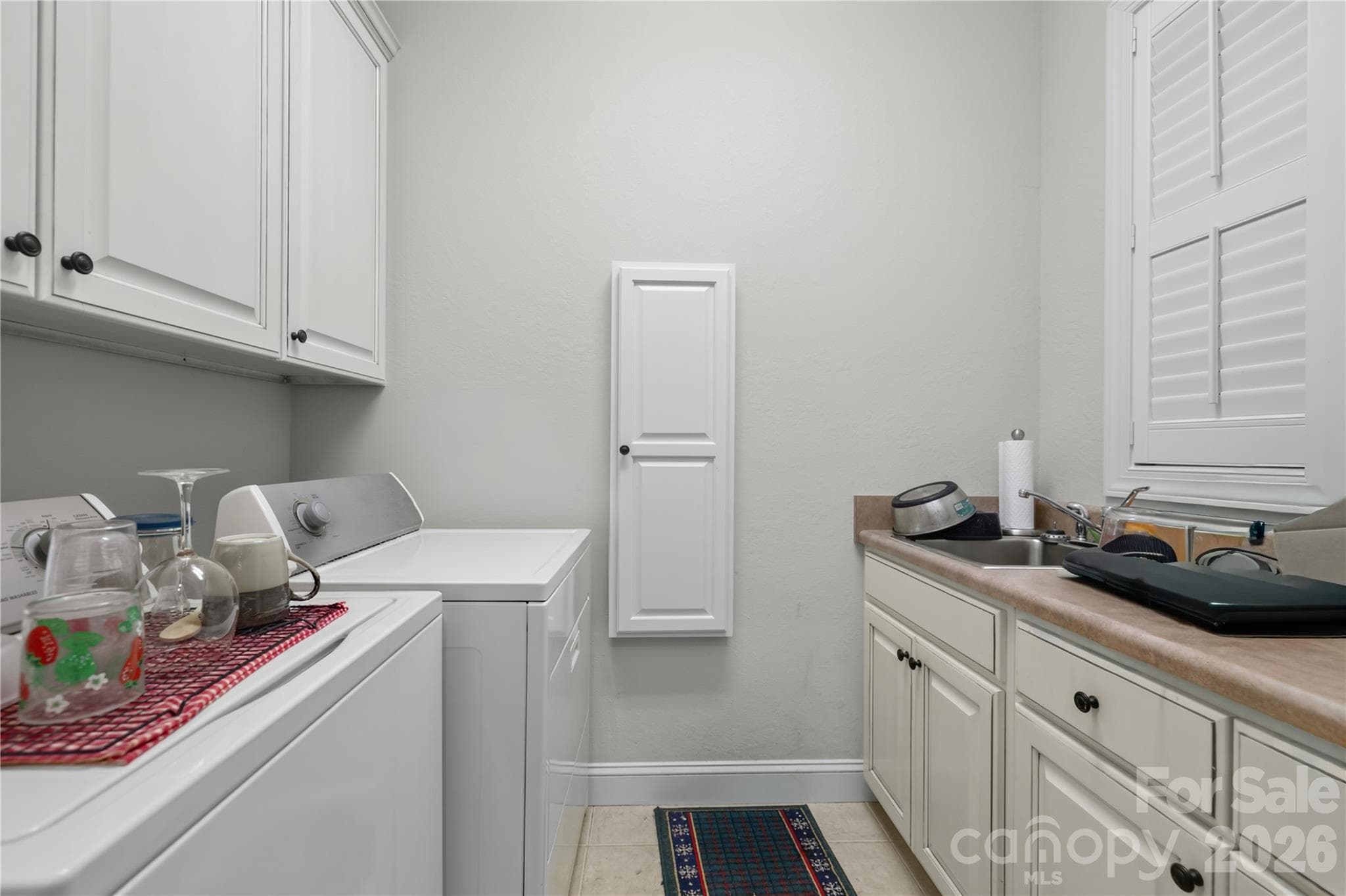 Single Family Residence at 911 Buckberry Drive N, Sapphire, photo 21 of 45
