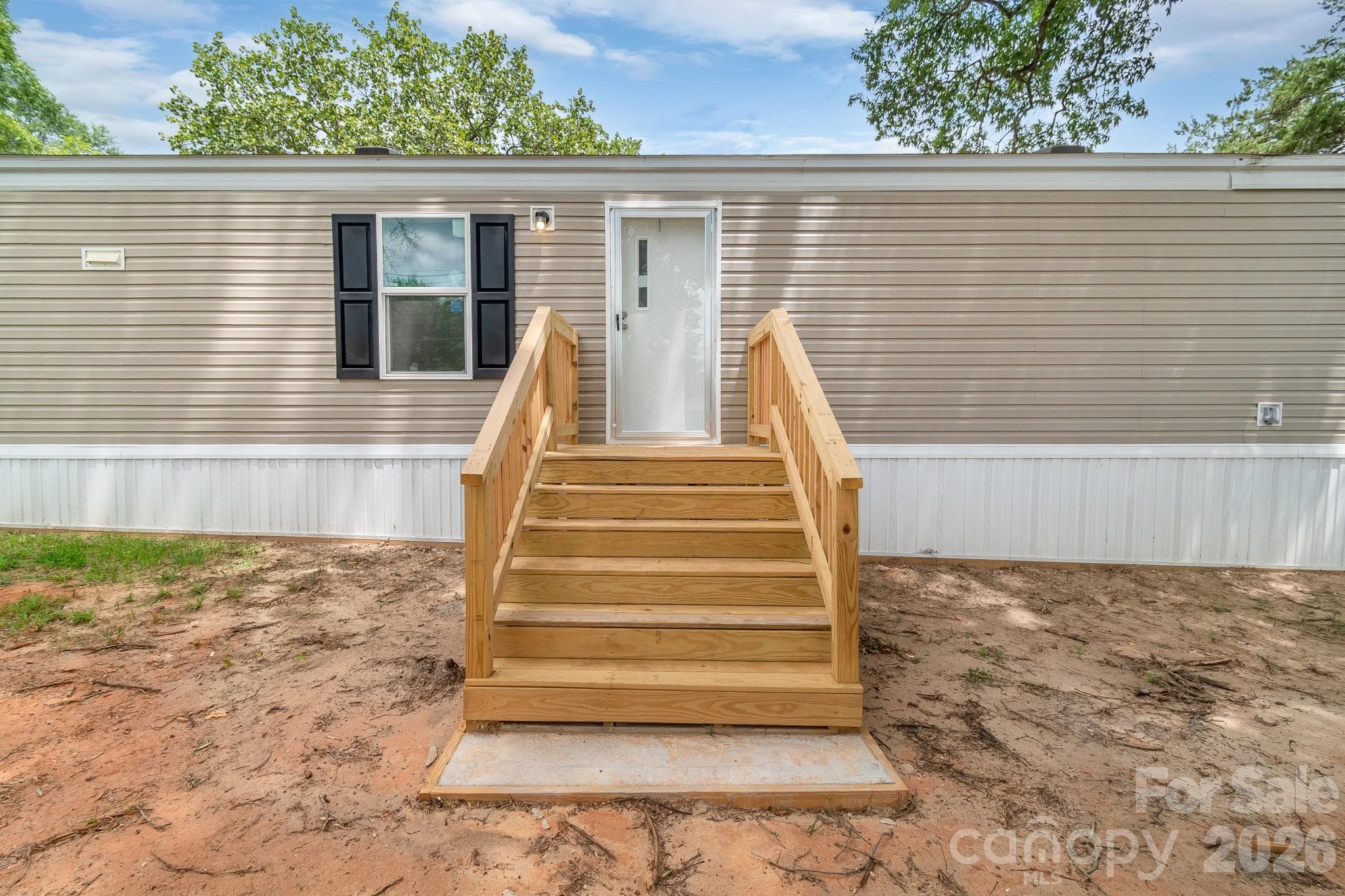 Single Family Residence at 7627 Kershaw Camden Highway, Kershaw, photo 5 of 45