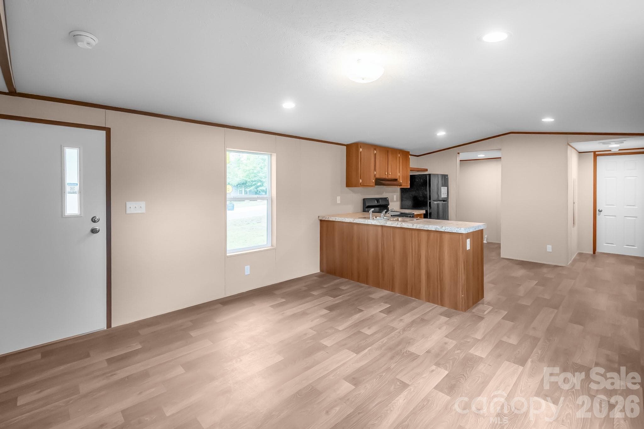 Single Family Residence at 7627 Kershaw Camden Highway, Kershaw, photo 7 of 45