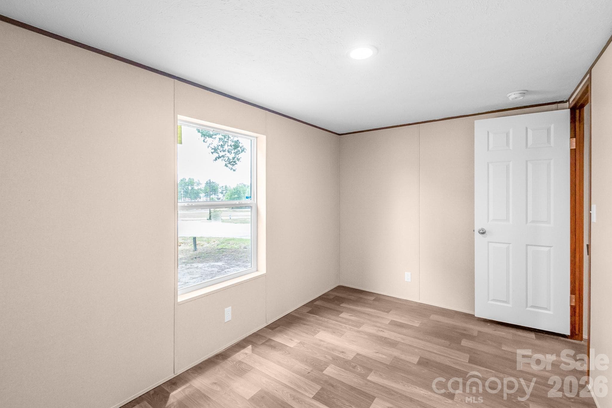 Single Family Residence at 7627 Kershaw Camden Highway, Kershaw, photo 22 of 45