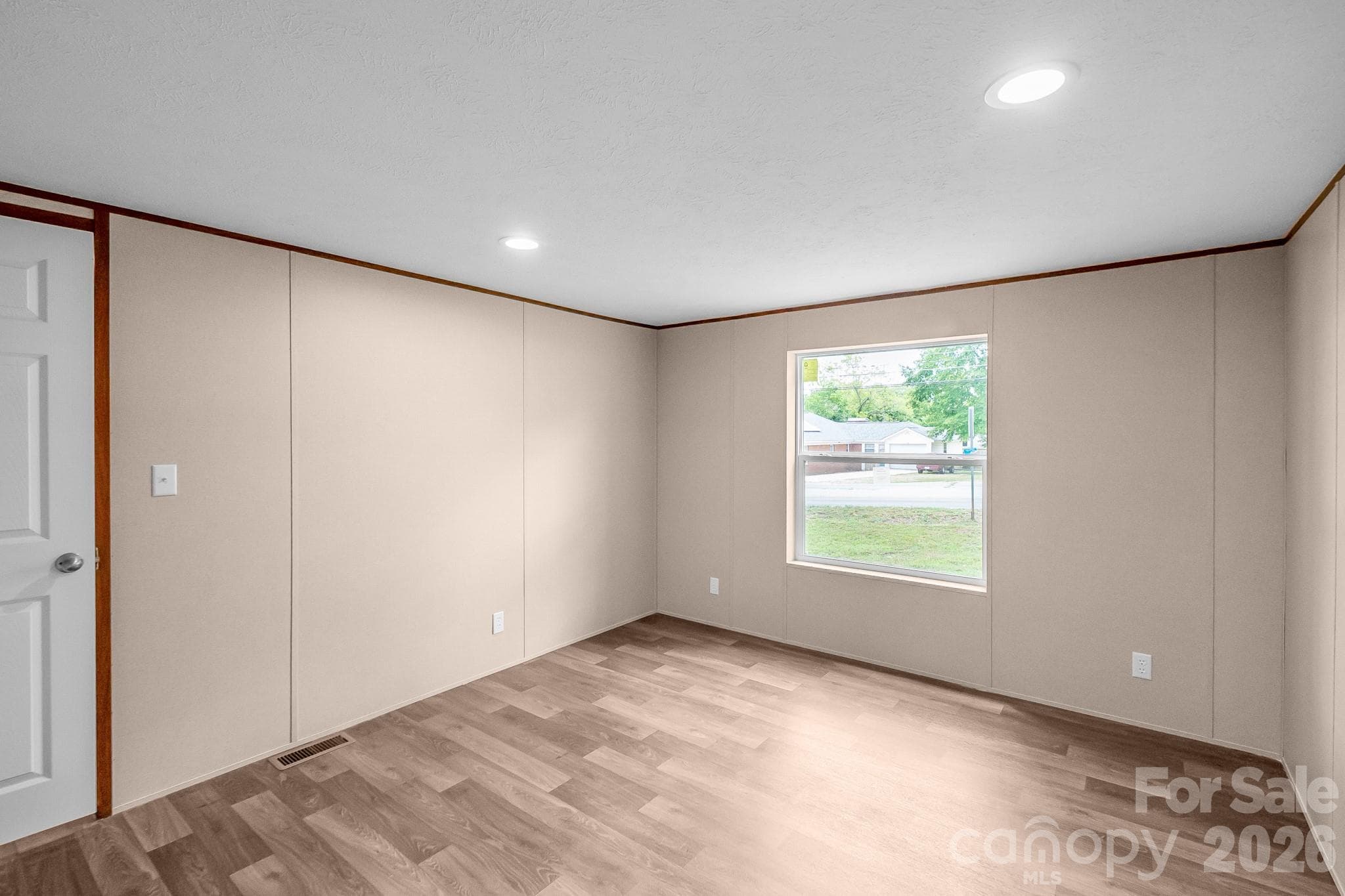 Single Family Residence at 7627 Kershaw Camden Highway, Kershaw, photo 28 of 45