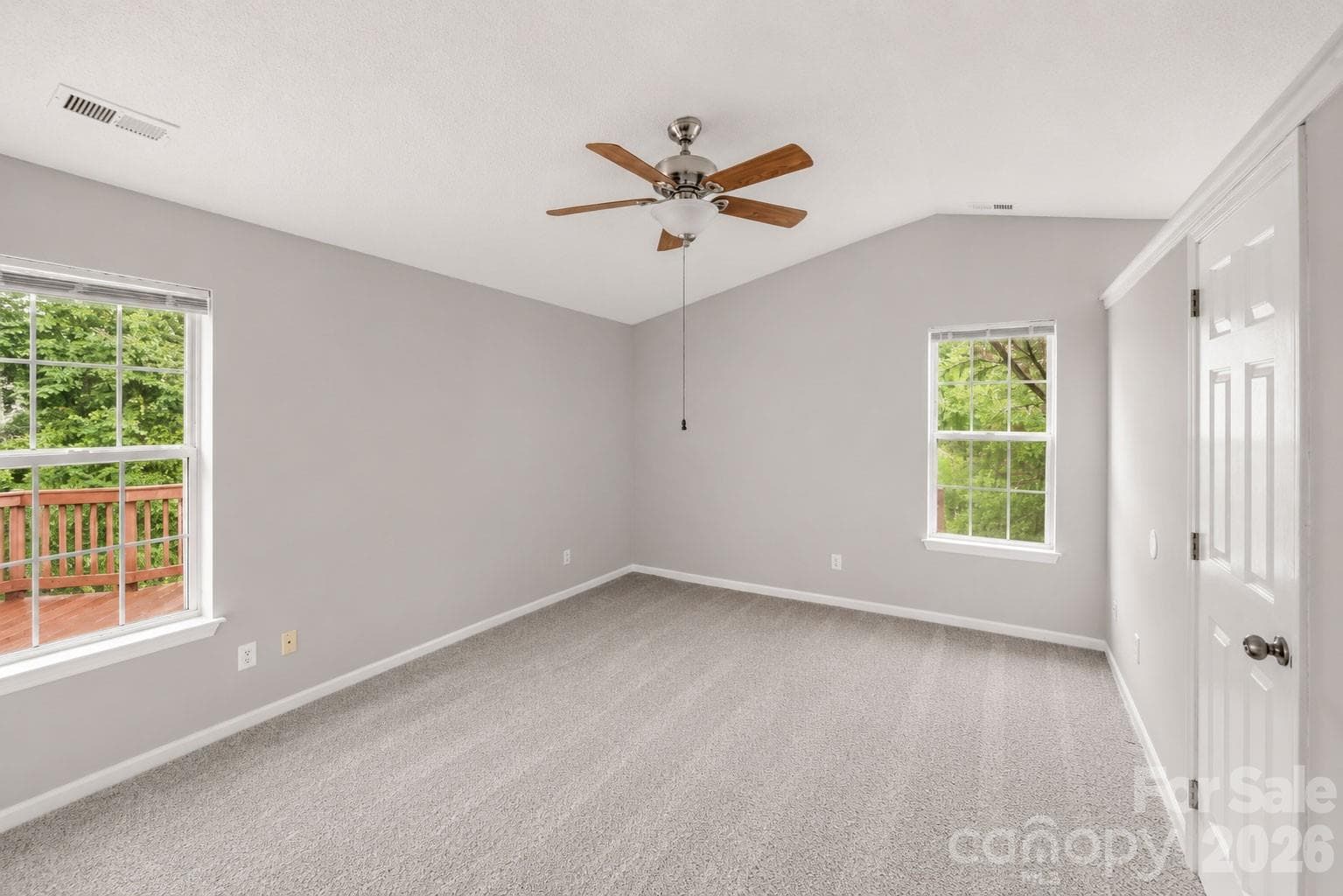 Single Family Residence at 1828 Sugar Hollow Drive, Charlotte, photo 5 of 22