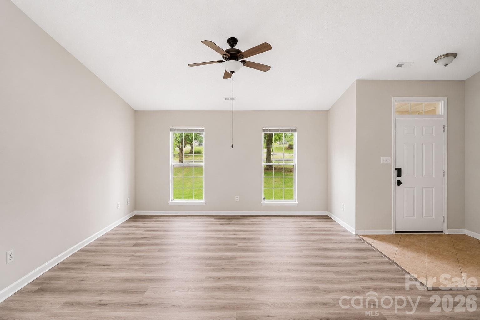Single Family Residence at 1828 Sugar Hollow Drive, Charlotte, photo 11 of 22