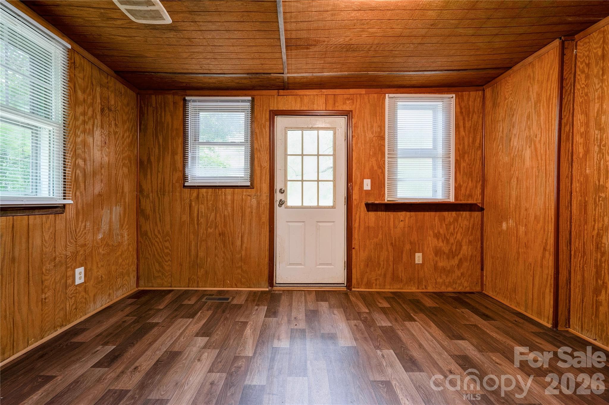 Flex Space - 1726 Metcalf Road, Shelby