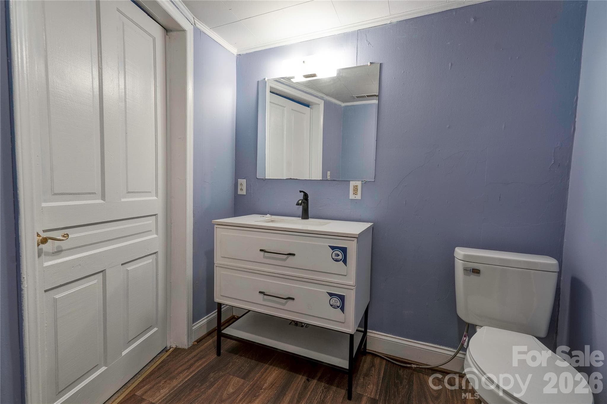 Half Bath - Upstairs - 1726 Metcalf Road, Shelby