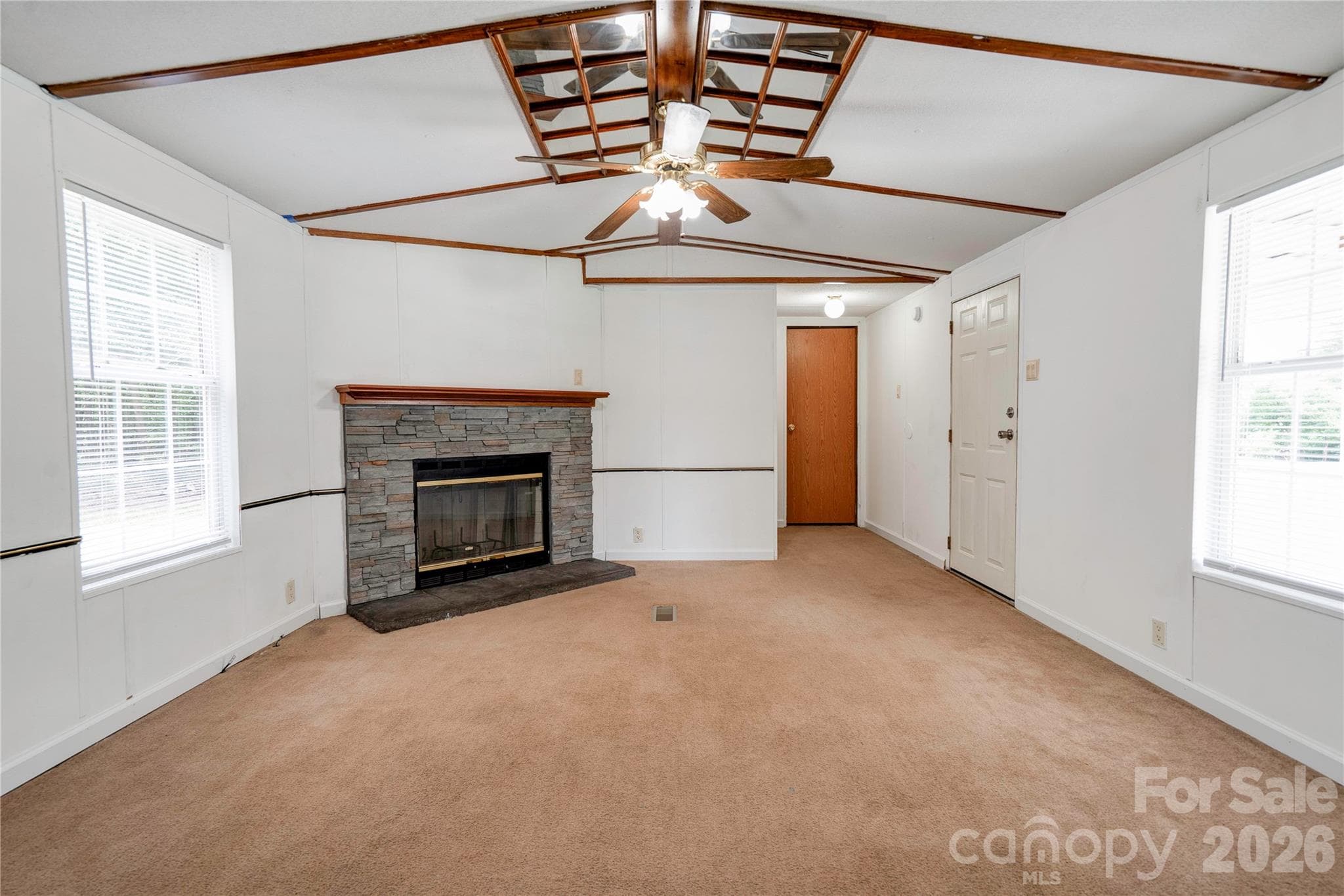 Living Room - 1726 Metcalf Road, Shelby