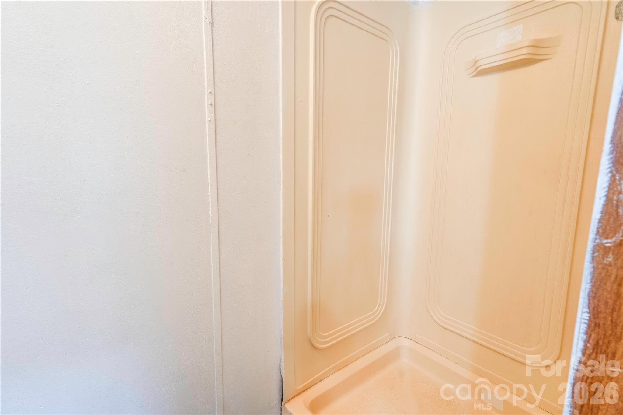 Primary Bathroom - 1726 Metcalf Road, Shelby