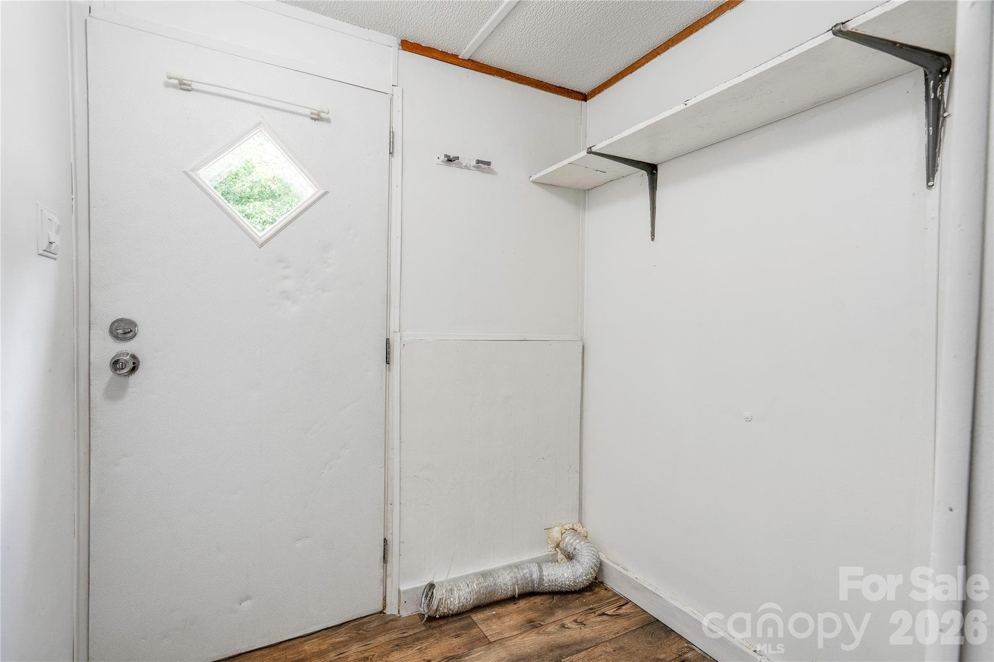 Laundry - 1726 Metcalf Road, Shelby