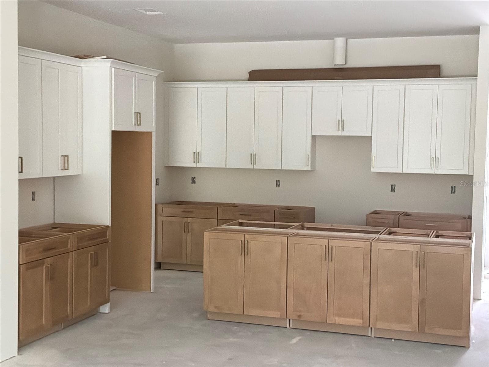 Single Family Residence at 9149 TREVINO DR, WEEKI WACHEE, photo 4 of 10