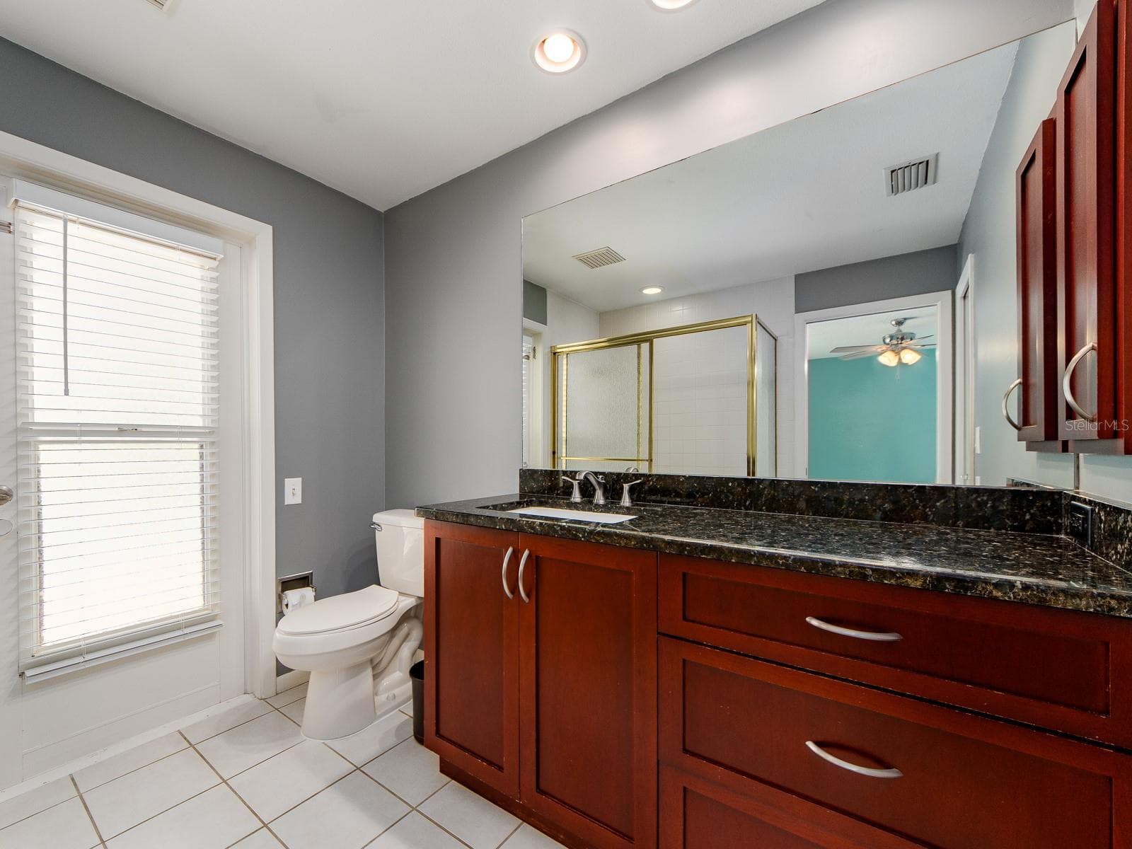 Primary bath - 1612 MIDNIGHT PASS WAY, CLEARWATER