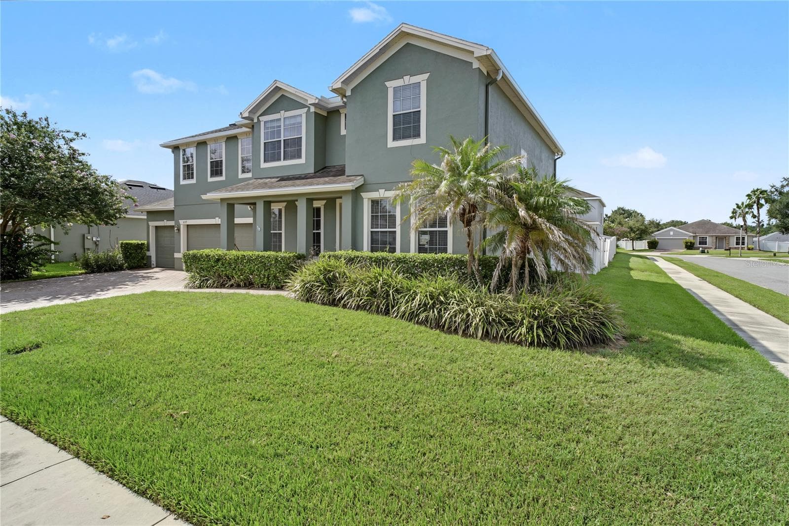 Single Family Residence at 637 GRASSY STONE DR, WINTER GARDEN, photo 3 of 67