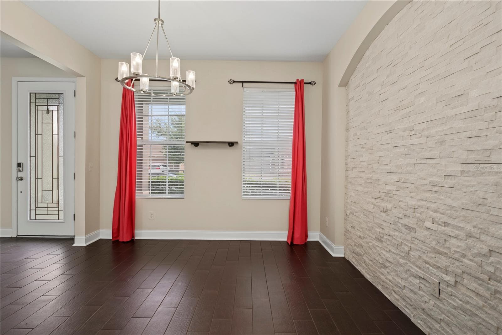Single Family Residence at 637 GRASSY STONE DR, WINTER GARDEN, photo 13 of 67