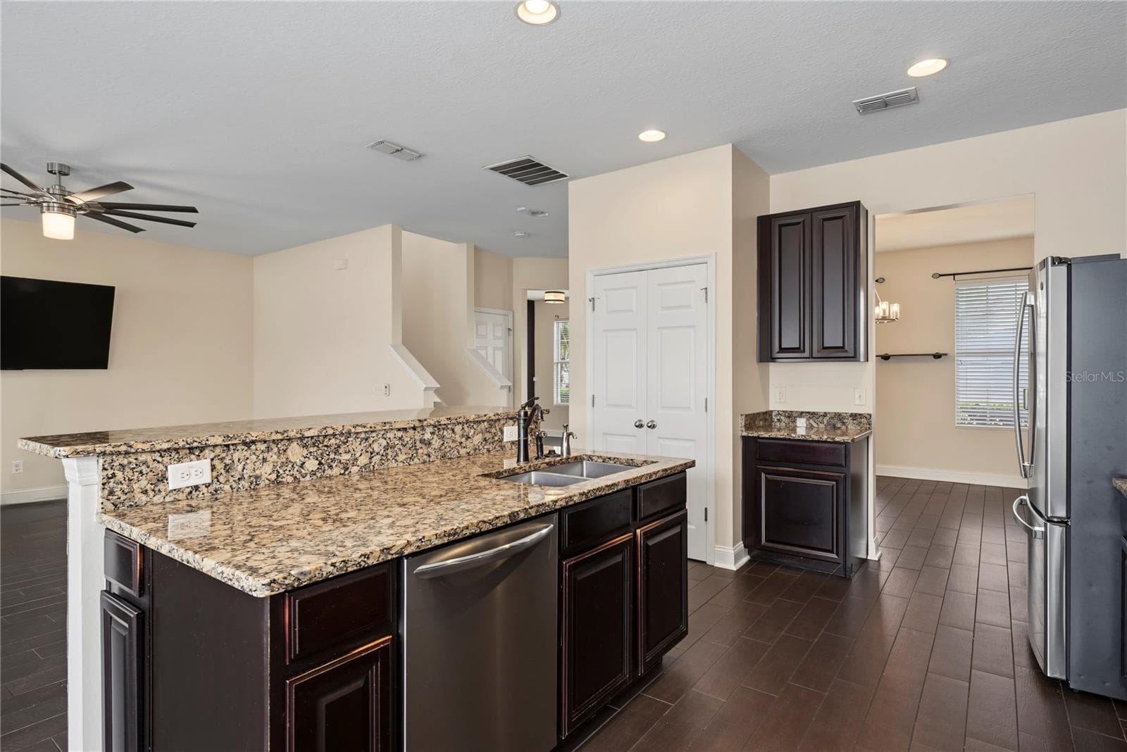 Single Family Residence at 637 GRASSY STONE DR, WINTER GARDEN, photo 21 of 67