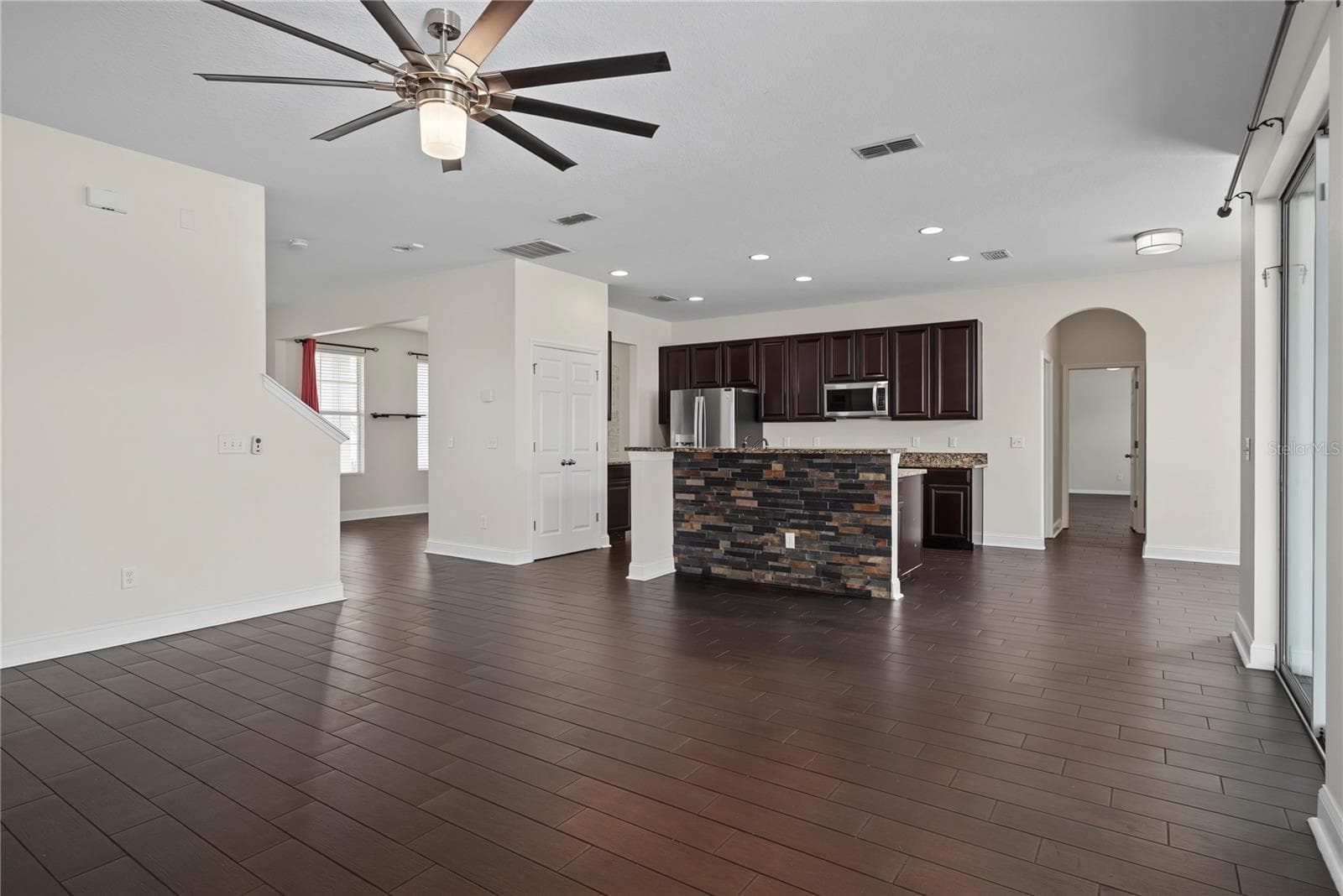 Single Family Residence at 637 GRASSY STONE DR, WINTER GARDEN, photo 24 of 67