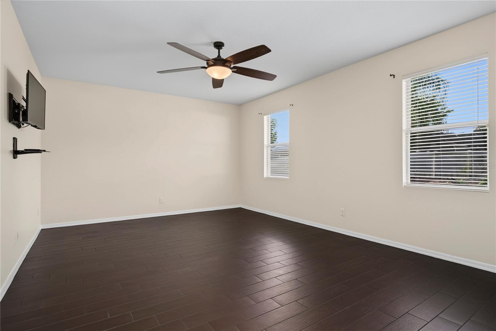 Single Family Residence at 637 GRASSY STONE DR, WINTER GARDEN, photo 28 of 67