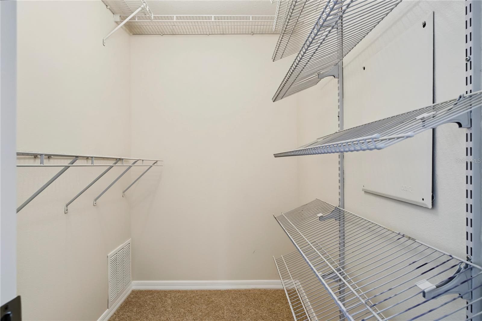 Single Family Residence at 637 GRASSY STONE DR, WINTER GARDEN, photo 36 of 67
