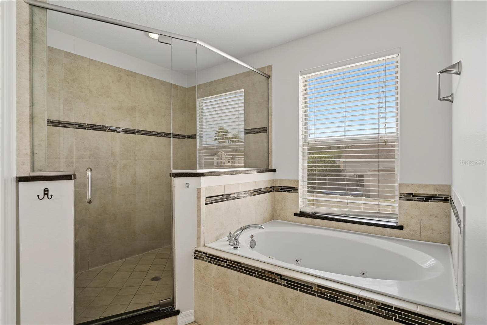 Single Family Residence at 637 GRASSY STONE DR, WINTER GARDEN, photo 40 of 67