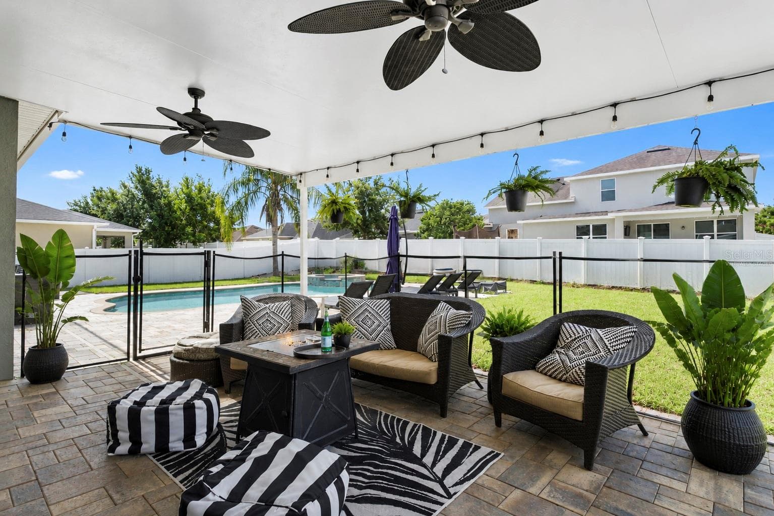 Virtually Staged - 637 GRASSY STONE DR, WINTER GARDEN