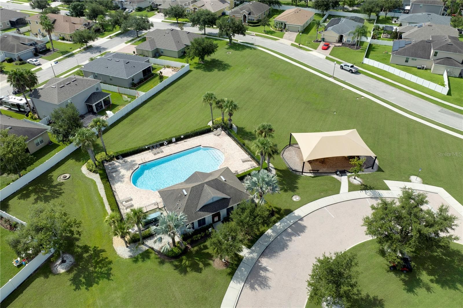 Single Family Residence at 637 GRASSY STONE DR, WINTER GARDEN, photo 62 of 67