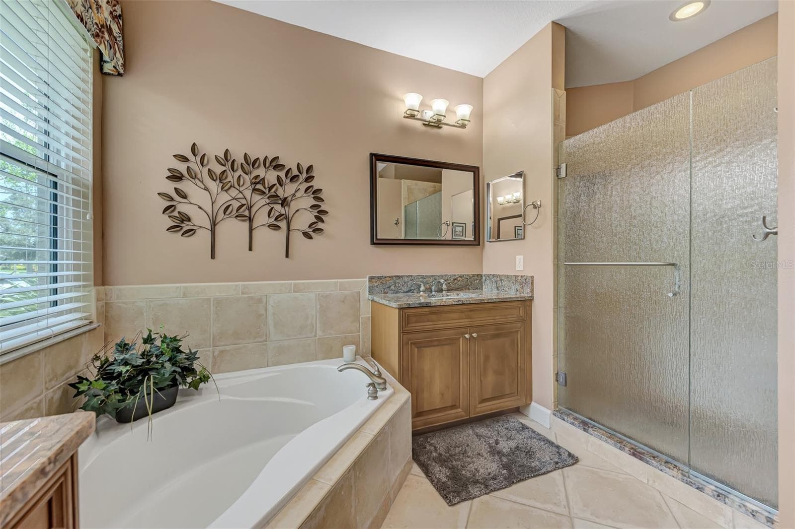 Single Family Residence at 13392 GOLF POINTE DR, PORT CHARLOTTE, photo 24 of 91