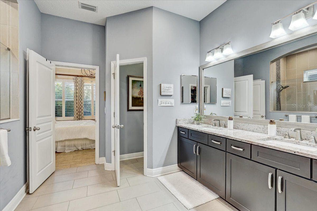 Single Family Residence at 7209 MEETING HOUSE LN, APOLLO BEACH, photo 19 of 56