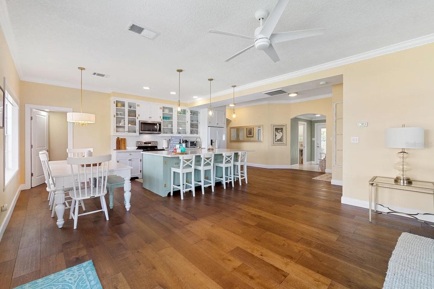 Single Family Residence at 1426 RIVERSIDE DR, DAYTONA BEACH, photo 5 of 29