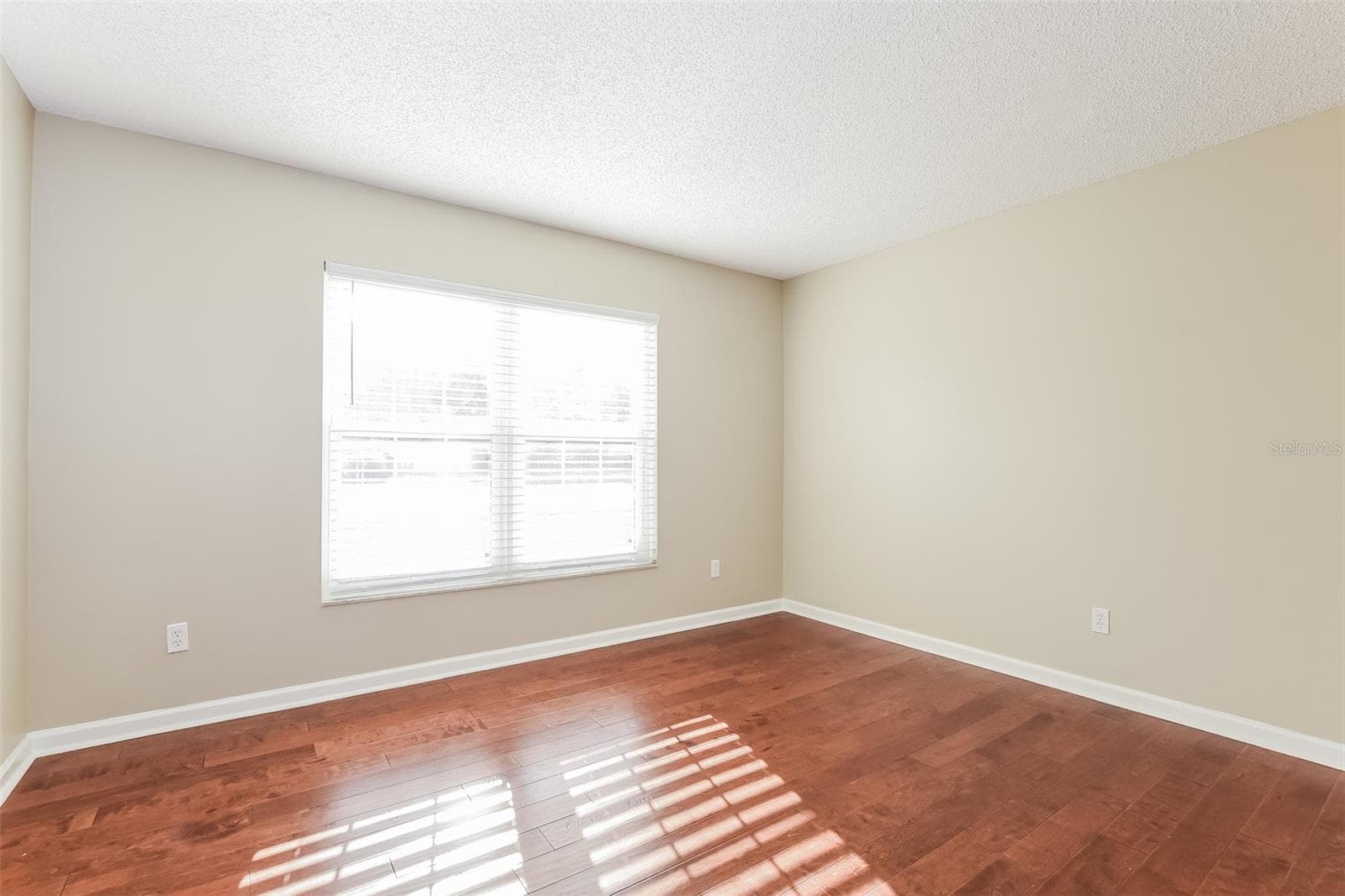 Single Family Residence at 5409 ALBERT DR, WINTER PARK, photo 2 of 15