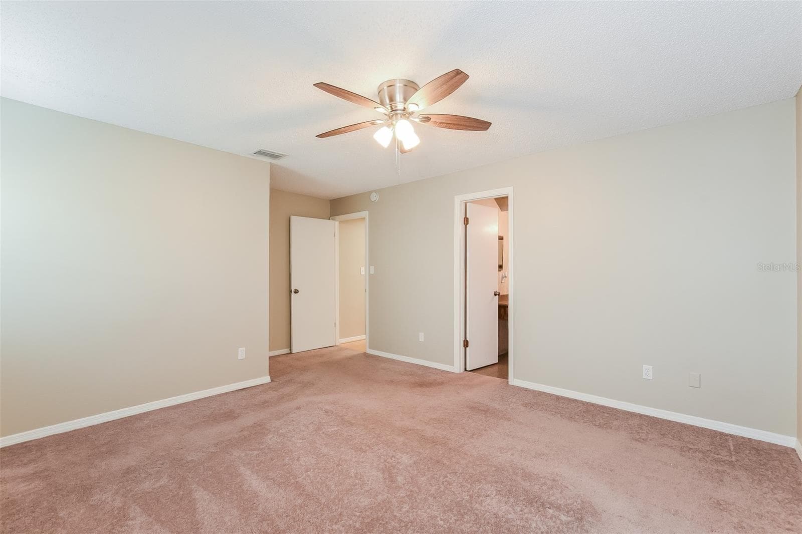 Single Family Residence at 5409 ALBERT DR, WINTER PARK, photo 9 of 15