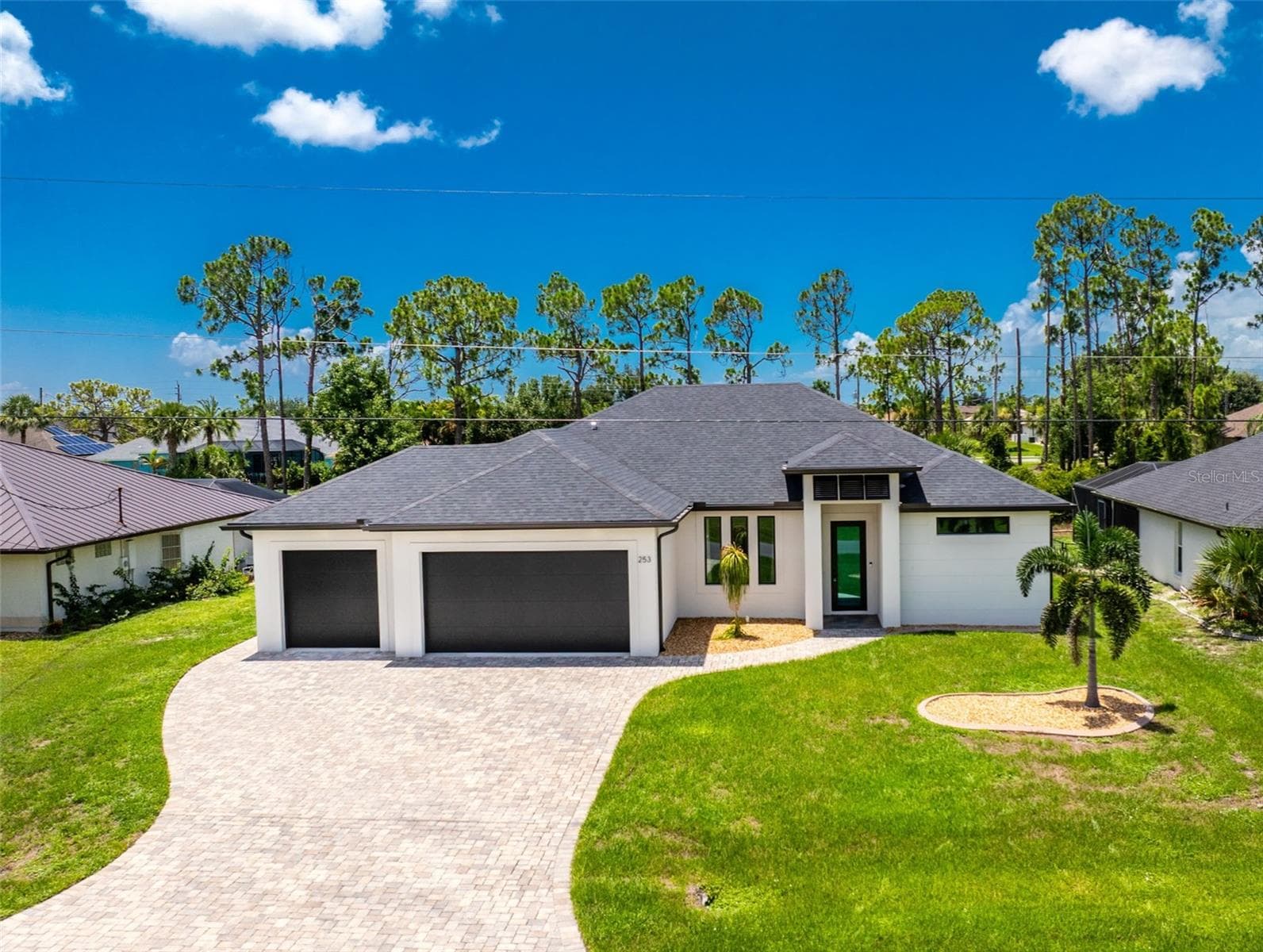 253 LONG MEADOW LN