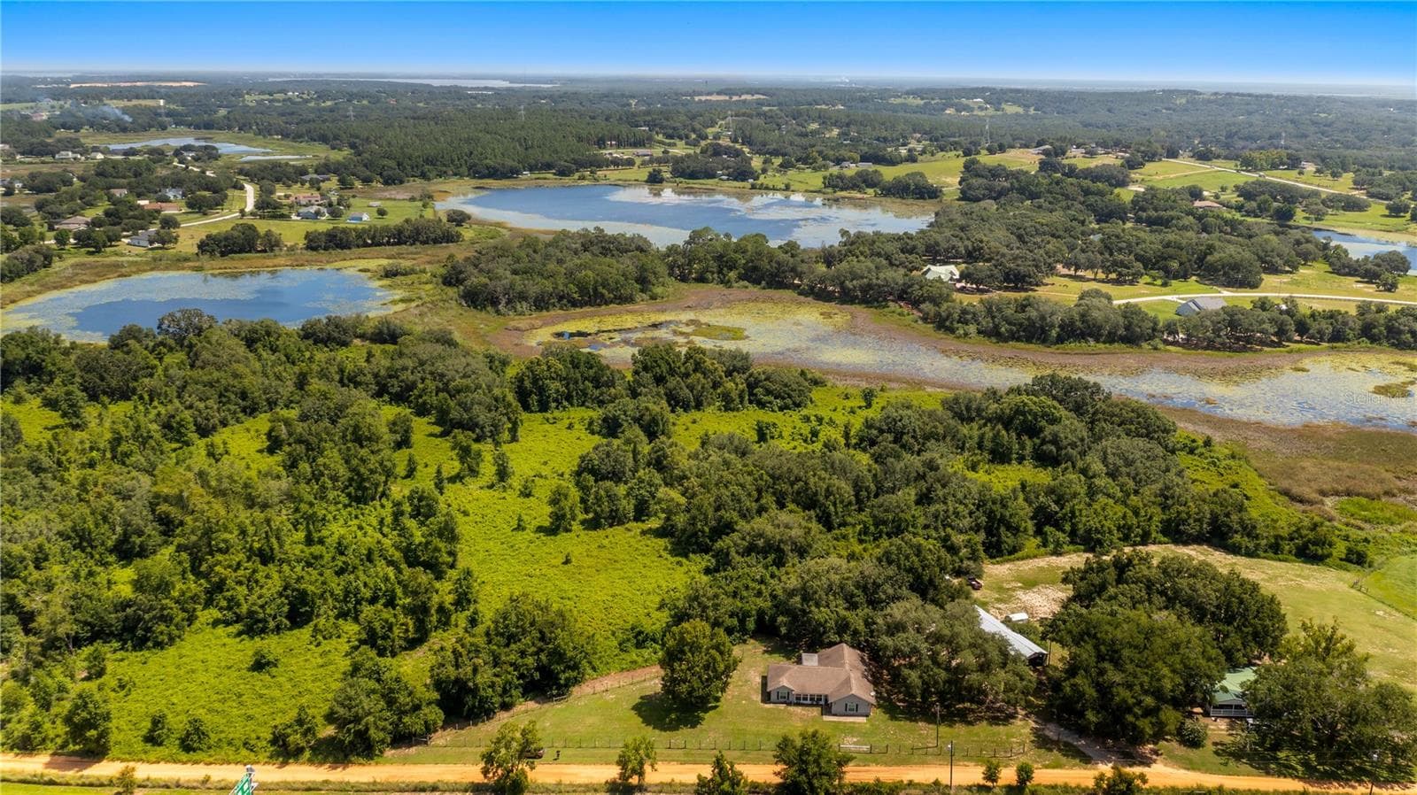 Single Family Residence at 10930 TURNPIKE RD, CLERMONT, photo 3 of 24