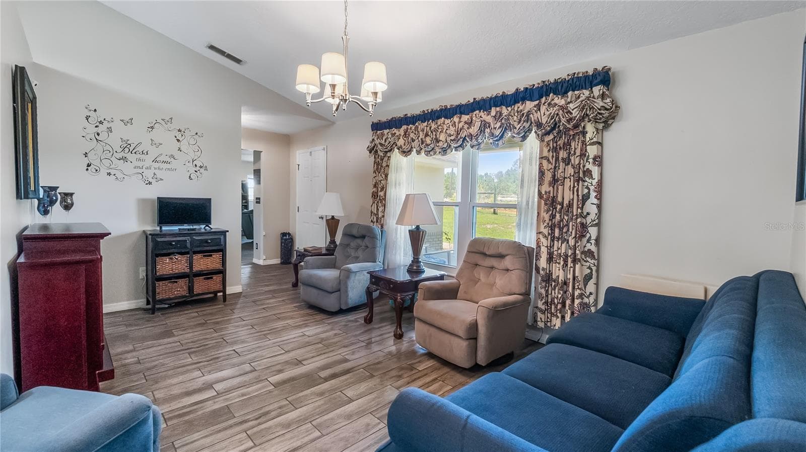 Single Family Residence at 10930 TURNPIKE RD, CLERMONT, photo 14 of 24