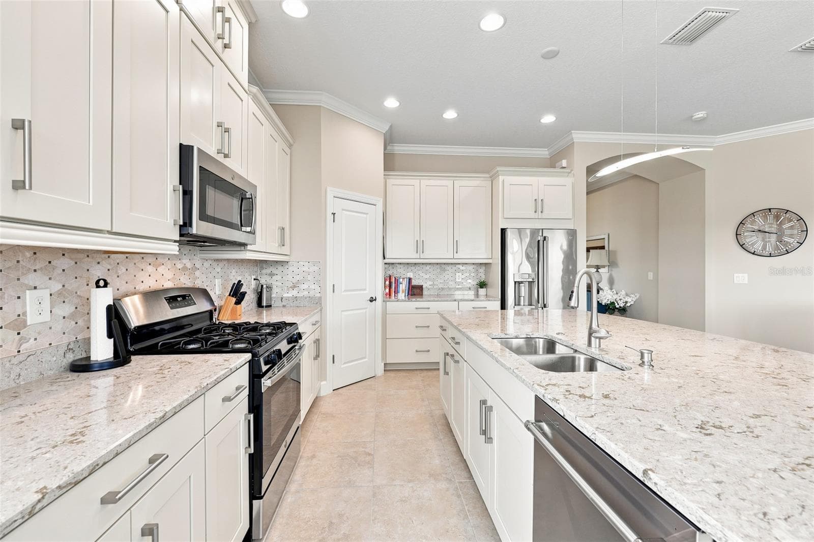 Single Family Residence at 4616 STICKLEY CT, PALMETTO, photo 16 of 61