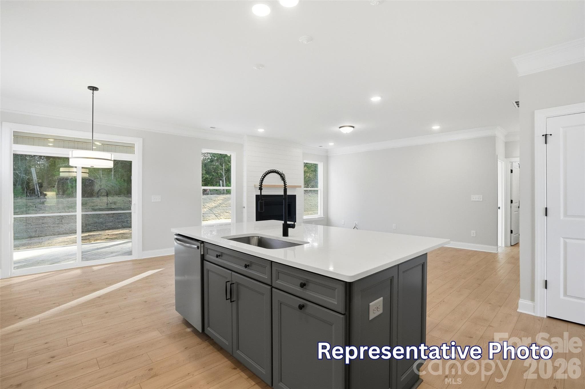Single Family Residence at 1067 Tradition Club Street, York, photo 8 of 37