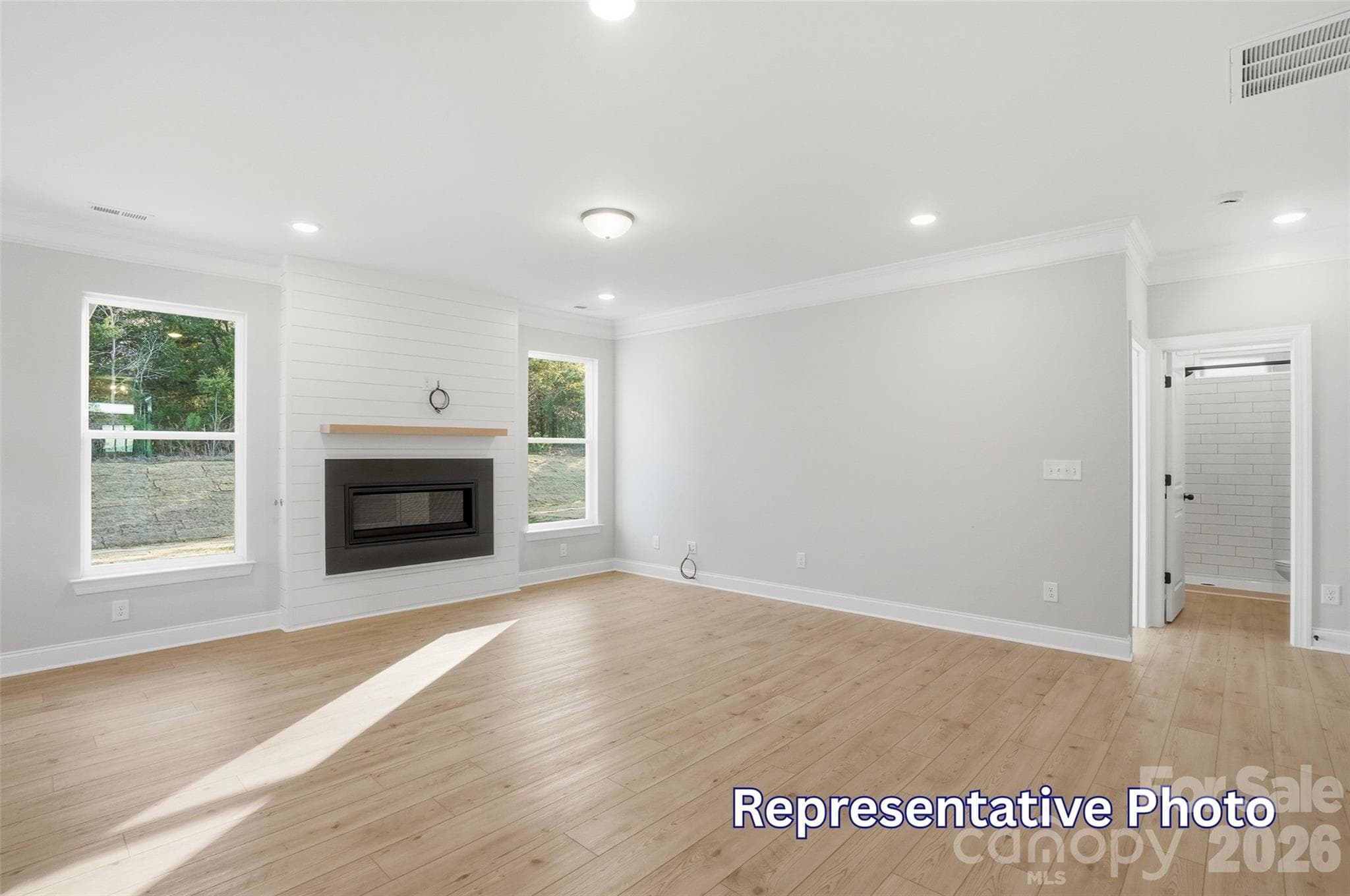 Single Family Residence at 1067 Tradition Club Street, York, photo 9 of 37