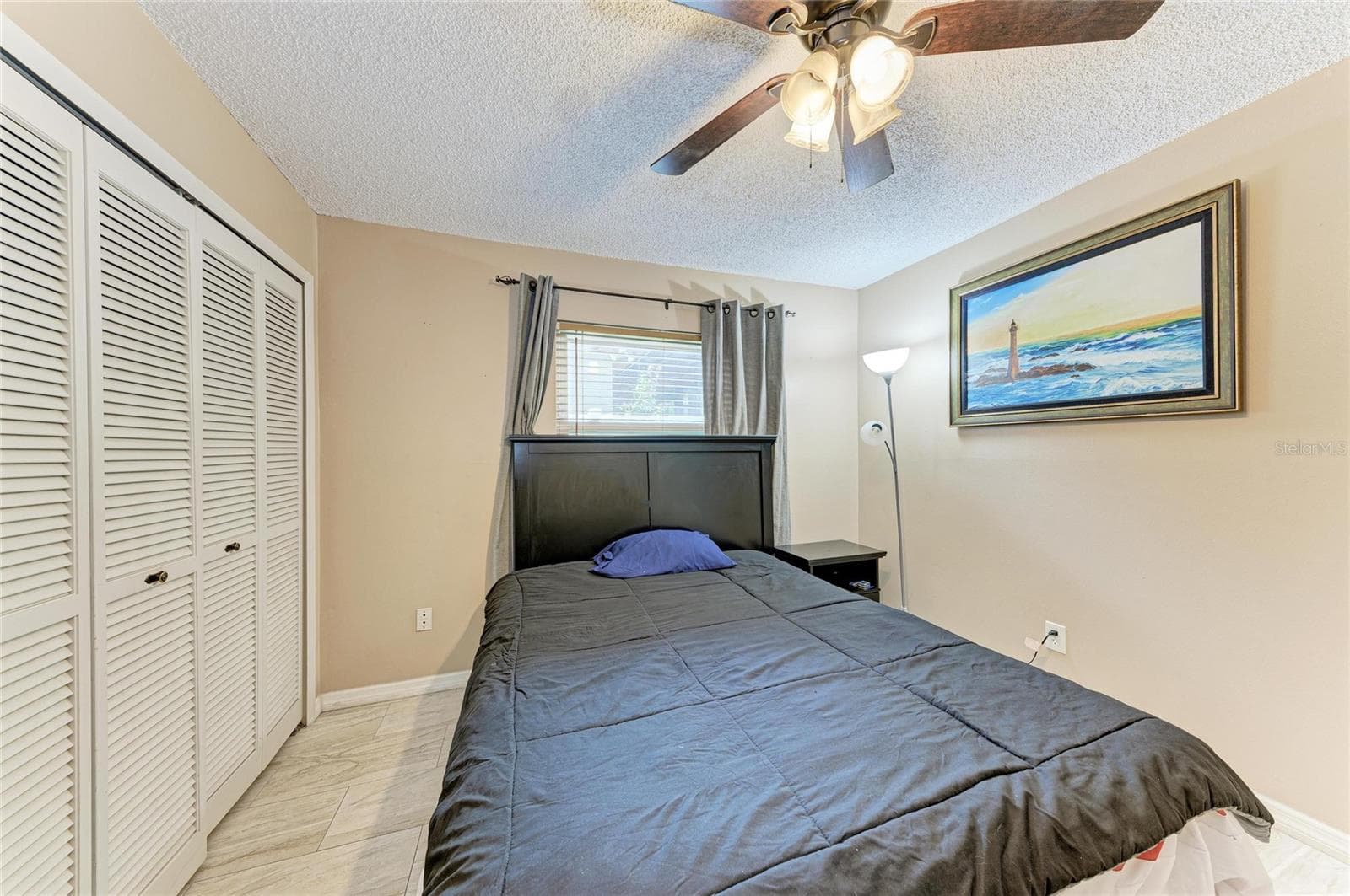 Single Family Residence at 1520 SUNNYHILLS DR, BRANDON, photo 21 of 38