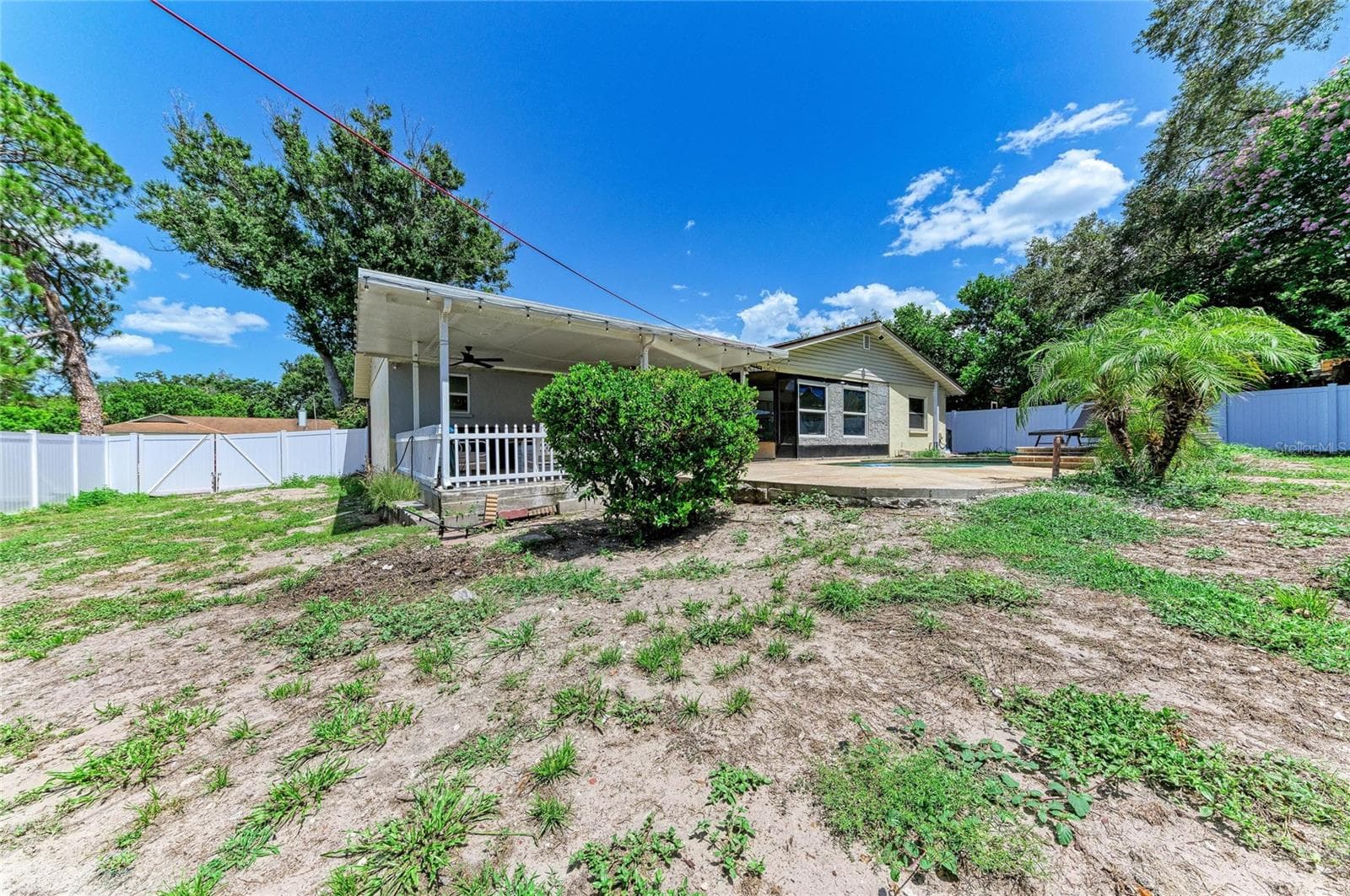 Single Family Residence at 1520 SUNNYHILLS DR, BRANDON, photo 37 of 38