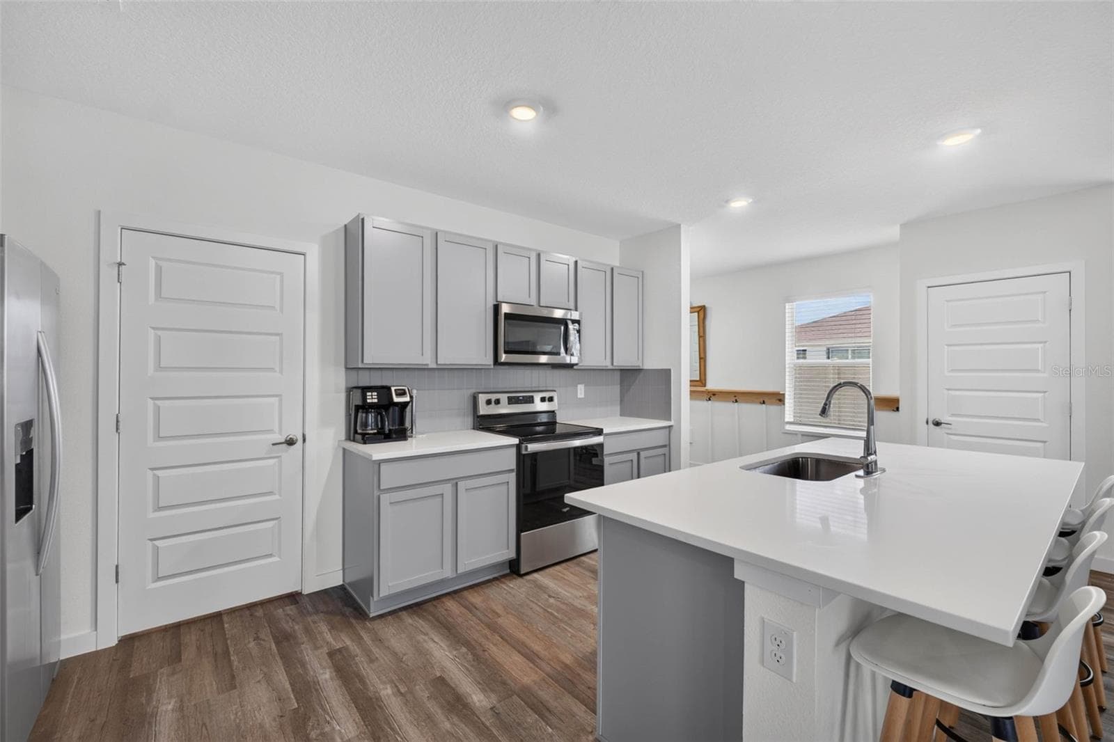 Single Family Residence at 9744 CRESCENT RAY DR, WESLEY CHAPEL, photo 12 of 76