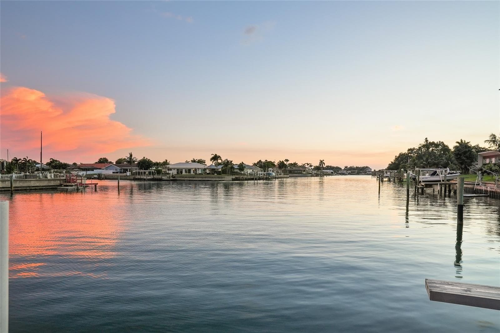 Wide, Deep Canal to Boca Ciege Bay - 3896 42ND AVE S, ST PETERSBURG