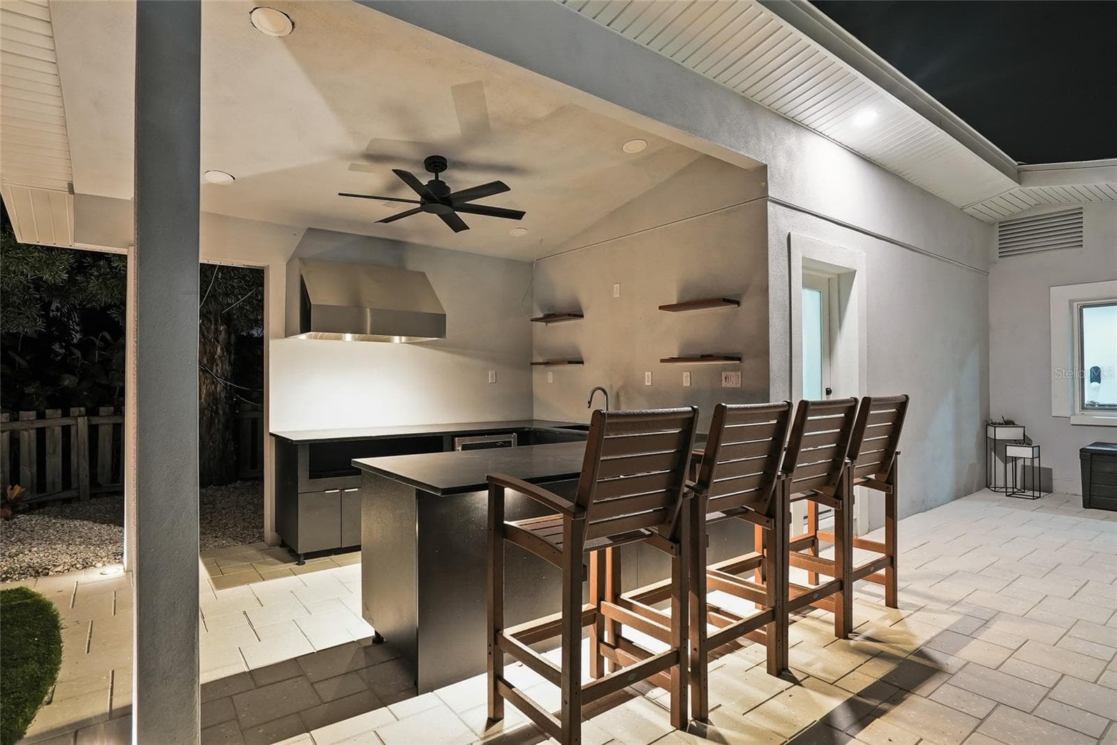 Perfect for your Evening Party - 3896 42ND AVE S, ST PETERSBURG