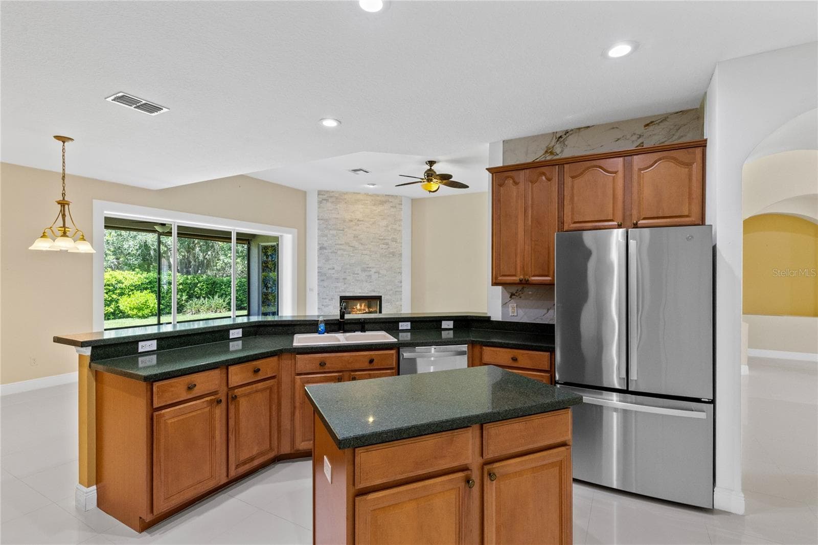 Single Family Residence at 856 TIMBER ISLE DR, ORLANDO, photo 11 of 35