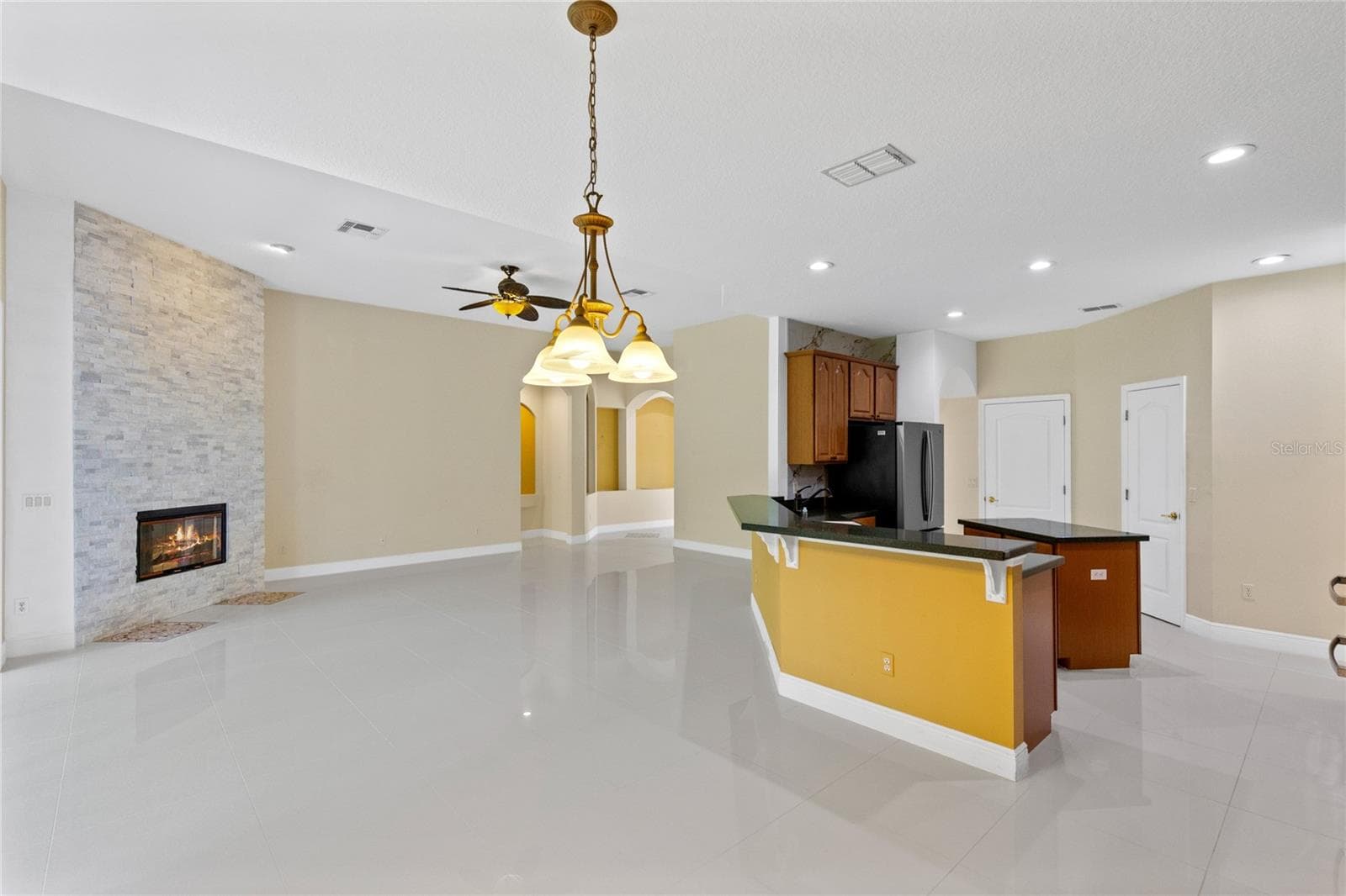 Single Family Residence at 856 TIMBER ISLE DR, ORLANDO, photo 14 of 35