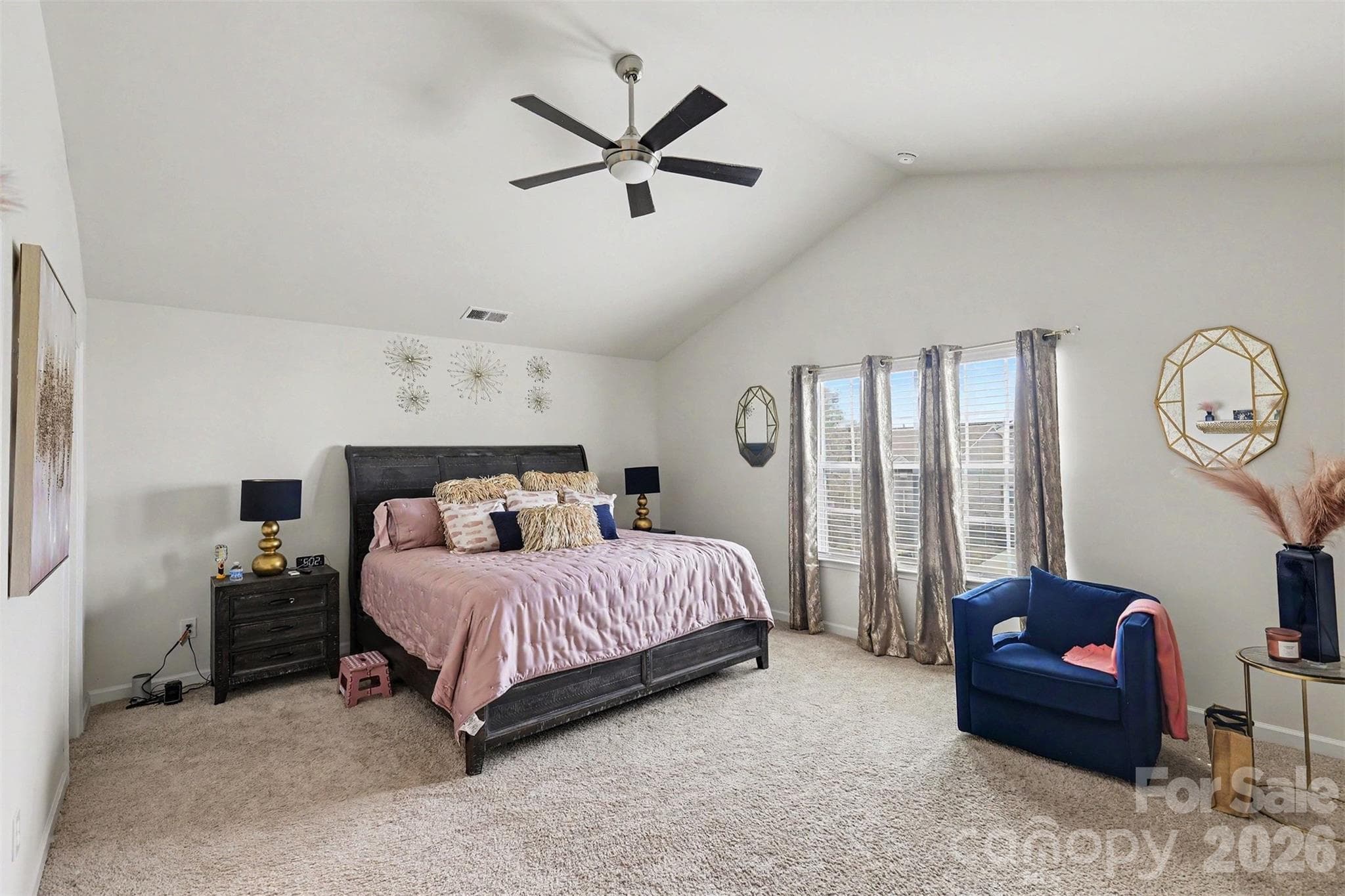 Single Family Residence at 7573 Stonehouse Drive, Gastonia, photo 5 of 21