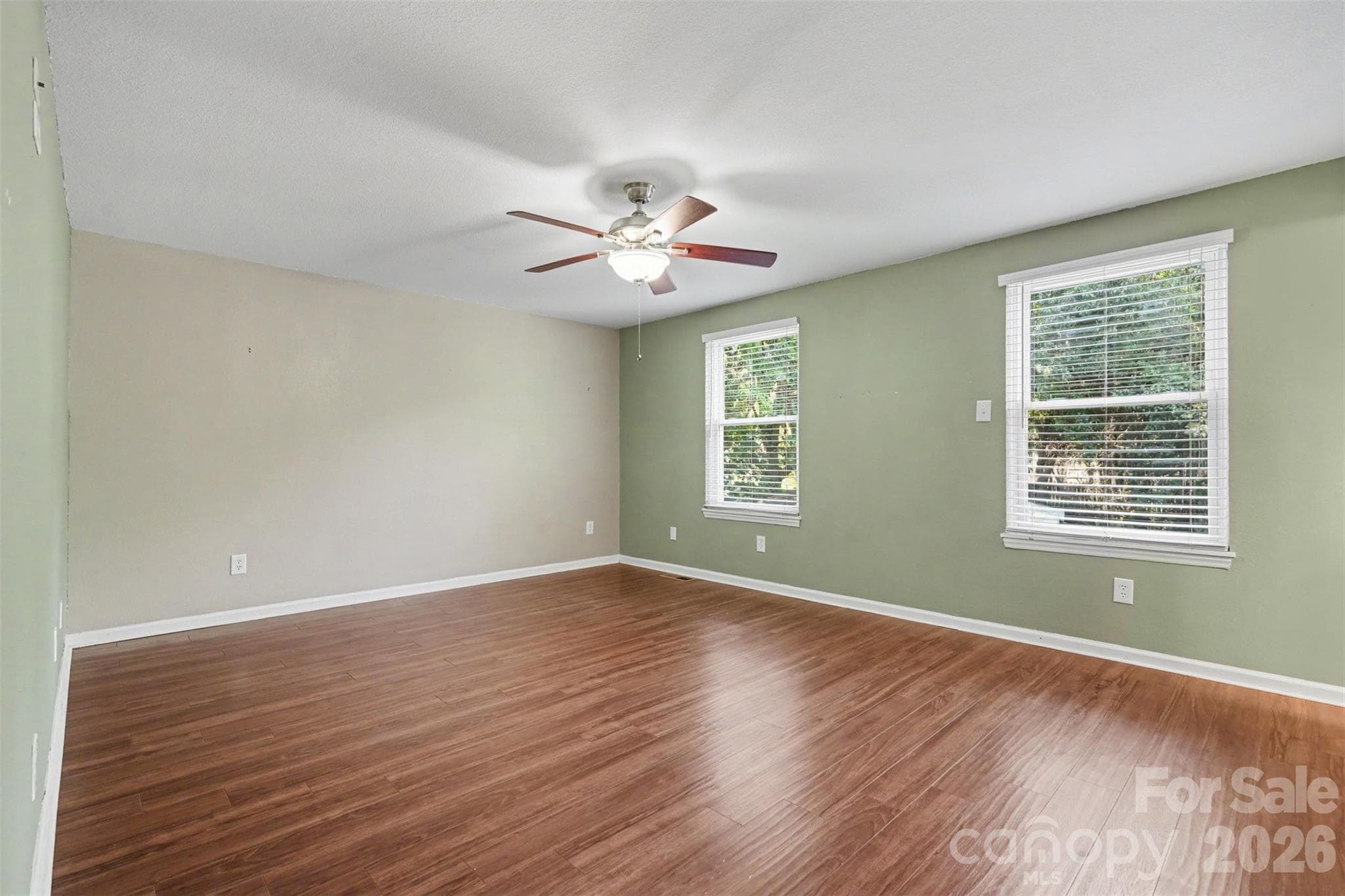 Single Family Residence at 10724 Downpatrick Place, Charlotte, photo 15 of 28