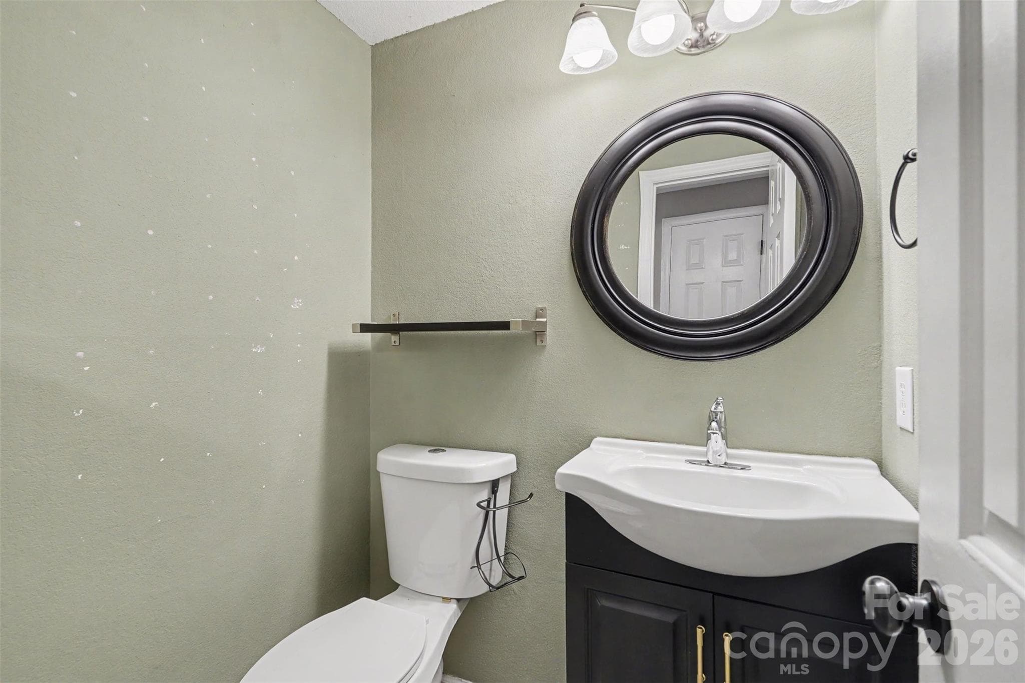 Single Family Residence at 10724 Downpatrick Place, Charlotte, photo 24 of 28
