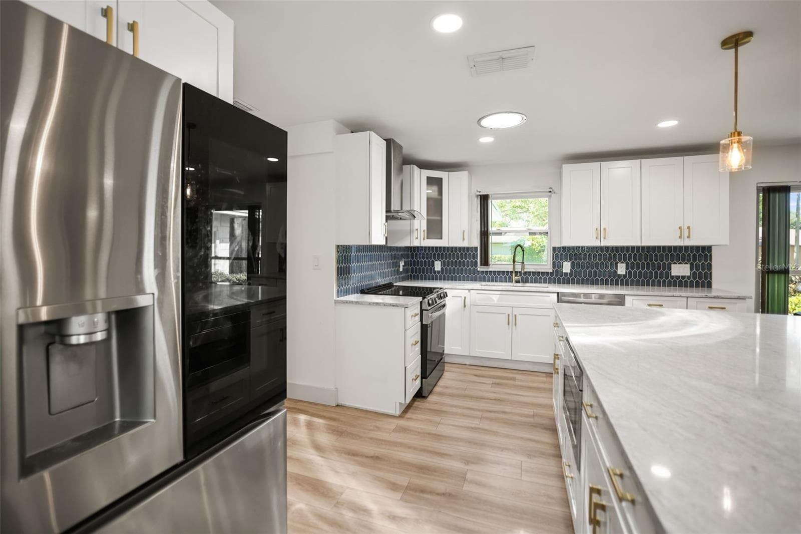 Single Family Residence at 1981 CASTILLE DR, DUNEDIN, photo 13 of 51