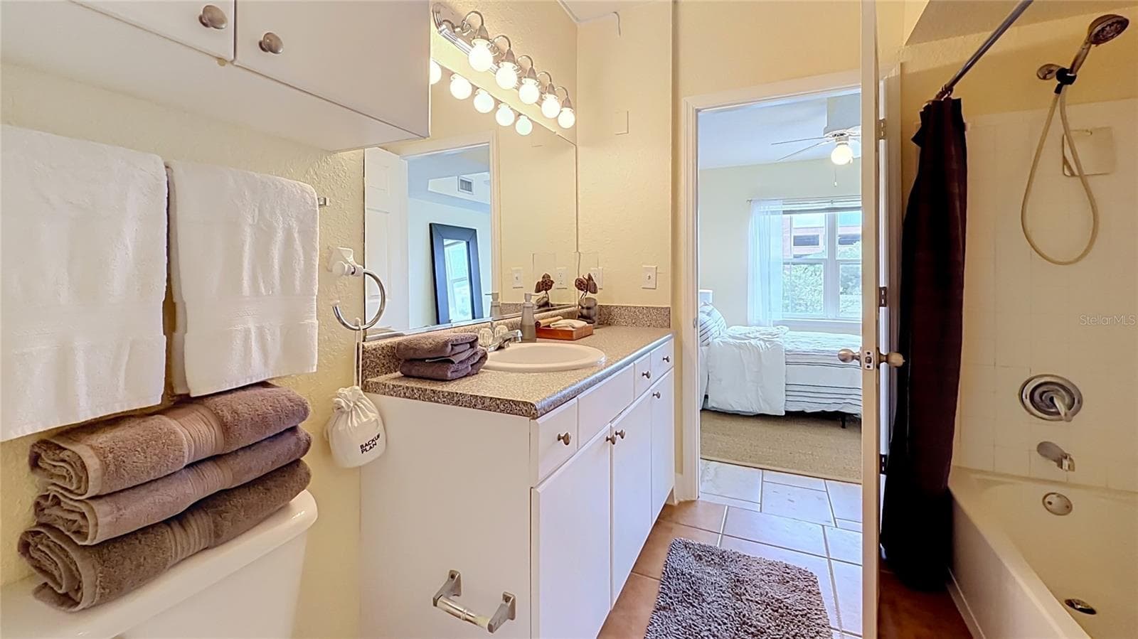 Condominium at 202 E SOUTH ST #4040, ORLANDO, photo 20 of 35