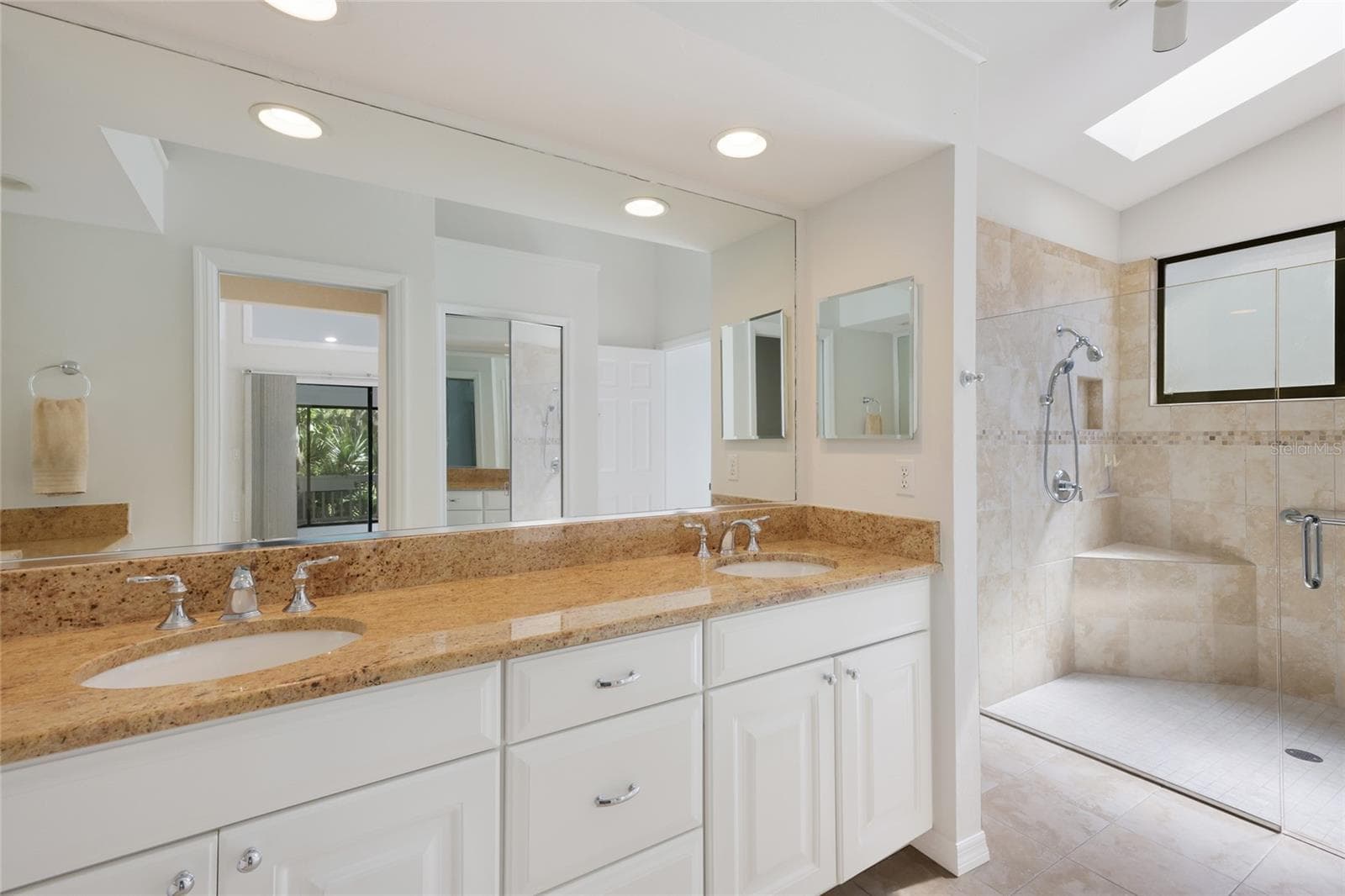 Single Family Residence at 851 FAULKWOOD CT, SARASOTA, photo 25 of 53