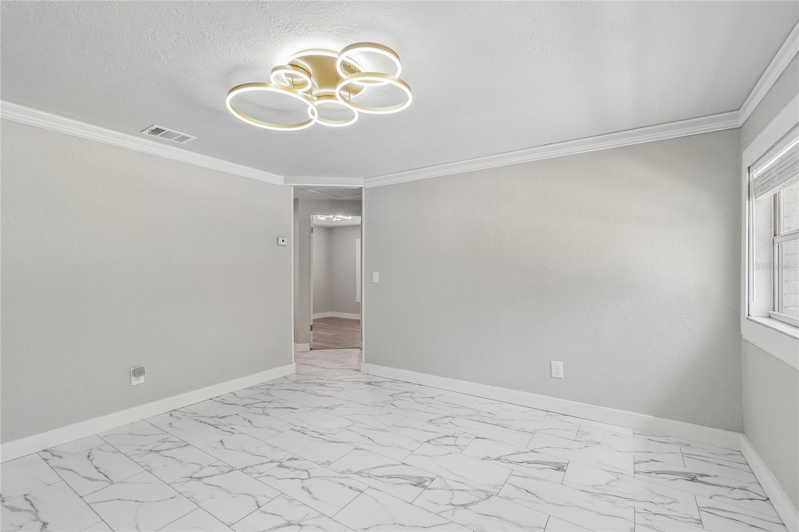 Single Family Residence at 1614 E MAPLE AVE, TAMPA, photo 11 of 64