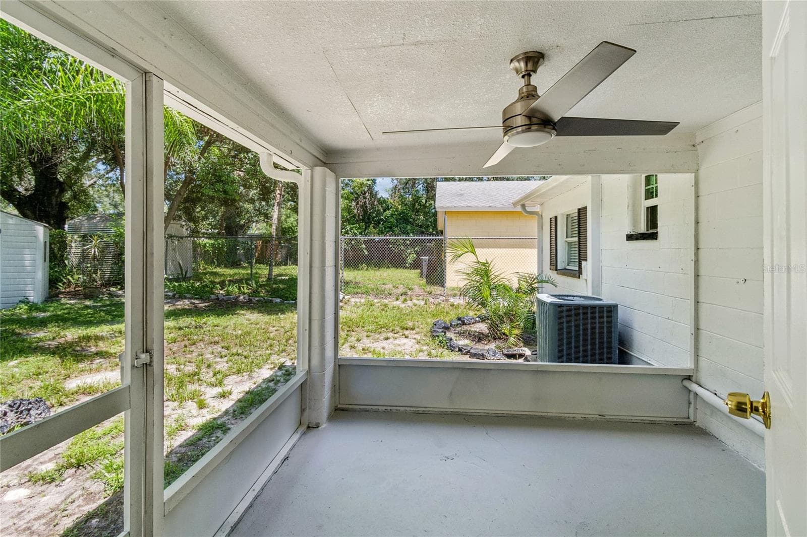 Single Family Residence at 1614 E MAPLE AVE, TAMPA, photo 43 of 64