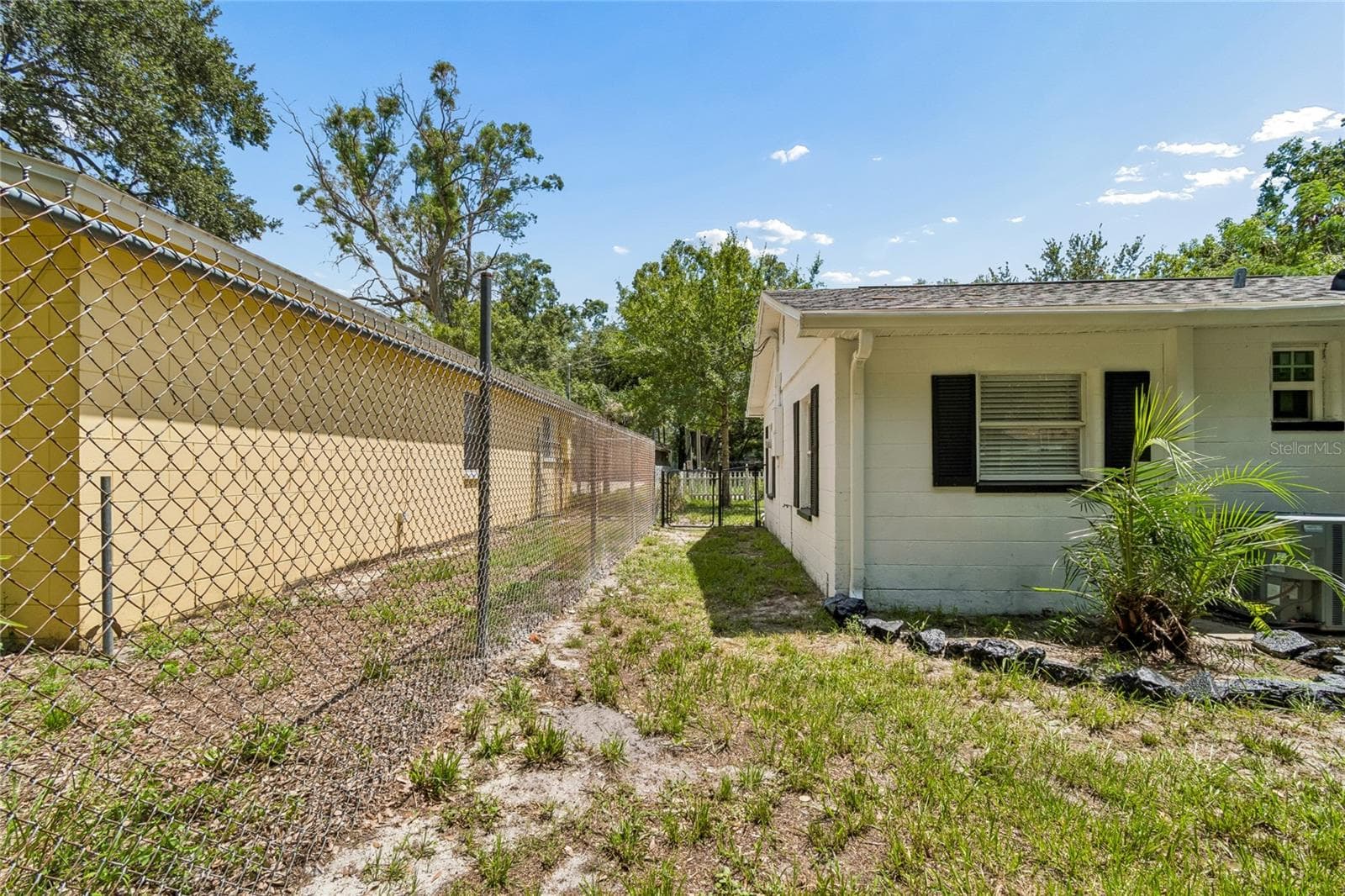 Single Family Residence at 1614 E MAPLE AVE, TAMPA, photo 53 of 64